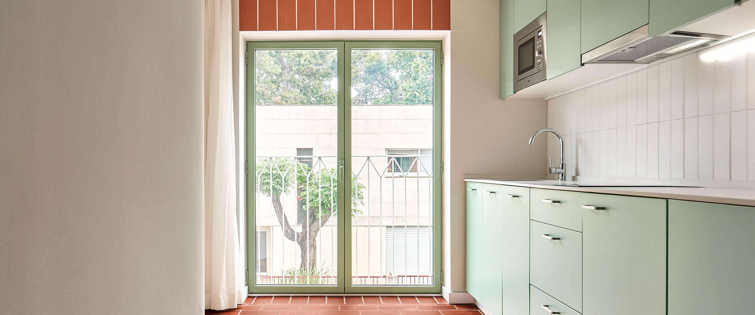 Janela de alumínio acabada STRUGAL OPTIMA